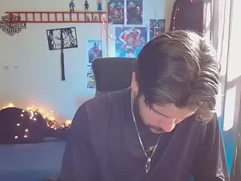 Snapshot of cortelioni_massimo_ chatting on 8, 9, 2025 cortelioni massimo online show from 8, 9, 2025