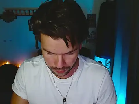 Snapshot of cortelioni_massimo_ chatting on 25, 9, 2025 cortelioni massimo online show from 25, 9, 2025