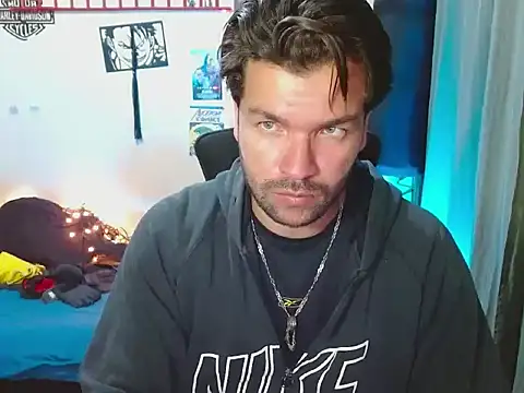 Snapshot of cortelioni_massimo_ chatting on 27, 9, 2025 cortelioni massimo online show from 27, 9, 2025