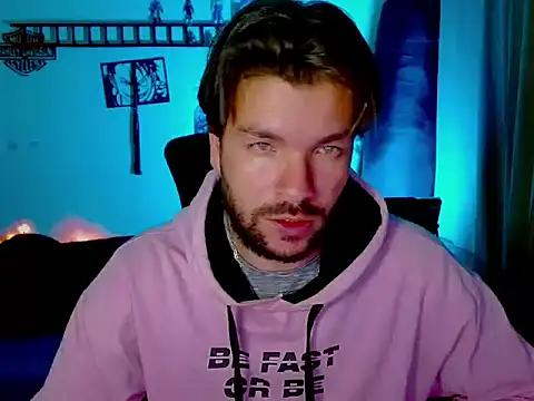 Snapshot of cortelioni_massimo_ chatting on 30, 10, 2025 cortelioni massimo online show from 30, 10, 2025