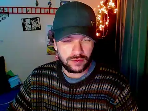 Snapshot of cortelioni_massimo_ chatting on 5, 12, 2025 cortelioni massimo online show from 5, 12, 2025