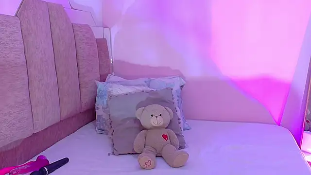 AndreaSweet2 online show from 31, 7, 2026
