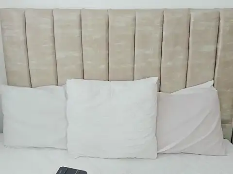 AprilStone1 online show from 5, 12, 2025