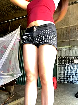 Huong-Ly online show from 5, 10, 2025