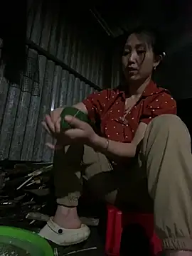 Huong-Ly online show from 7, 3, 2026