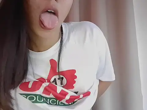 kiara smieth online show from 31, 7, 2026