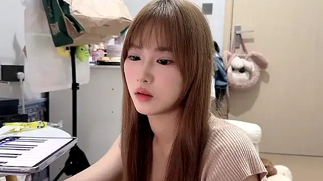 Snapshot of Ann-cookie chatting on 13, 11, 2025 Ann-cookie online show from 13, 11, 2025