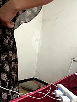 crhong666 online show from 1, 10, 2025