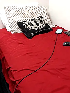 pareja-40-20 online show from 25, 4, 2026