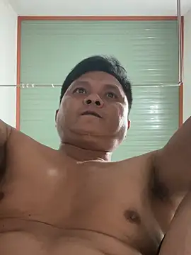 Snapshot of hotboy2x chatting on 26, 5, 2026 hotboy2x online show from 26, 5, 2026