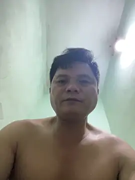 Snapshot of hotboy2x chatting on 7, 6, 2026 hotboy2x online show from 7, 6, 2026