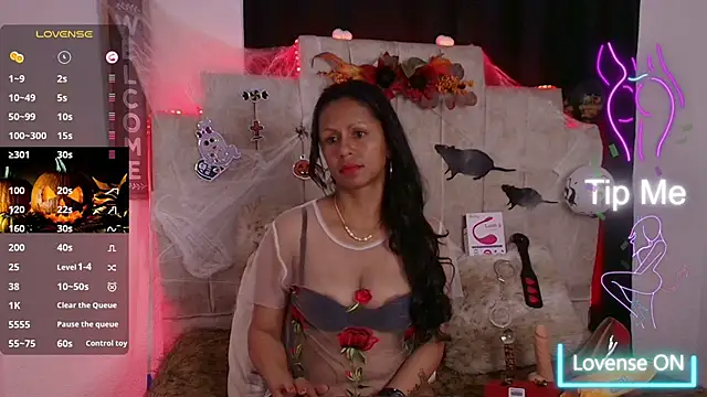 Catherine mature45 online show from 18, 10, 2025