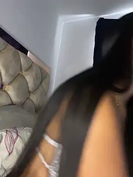 Michelle johnson  online show from 23, 4, 2026