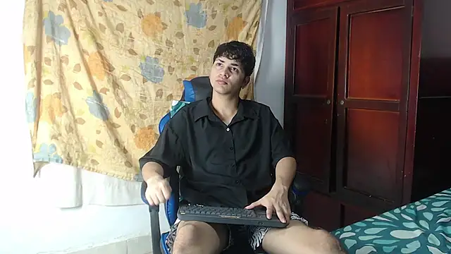 alice julls online show from 27, 5, 2026