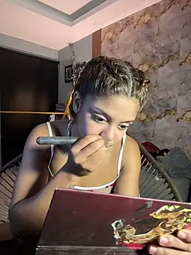 hannachris- online show from 3, 12, 2025