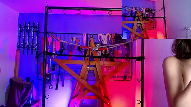 Misstresss aurora bdsm online show from 10, 10, 2025