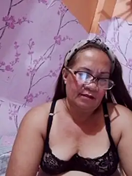 vickyhot1966 online show from 19, 4, 2026