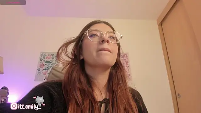 emily uwu0 online show from 27, 7, 2026