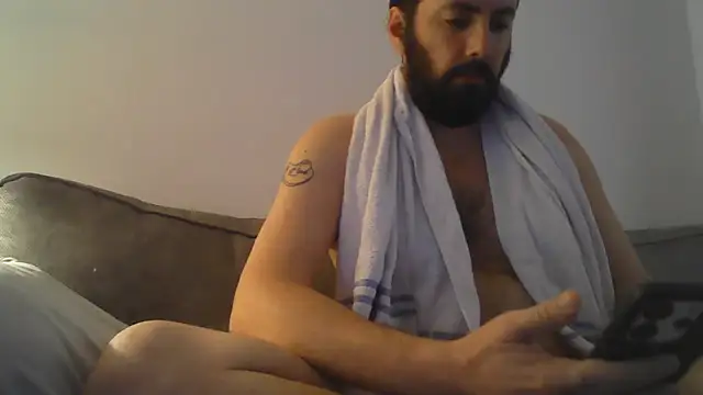 Big Bi Cub online show from 9, 9, 2025