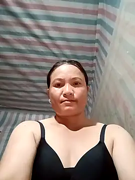 Love-Mama33 online show from 2, 10, 2025