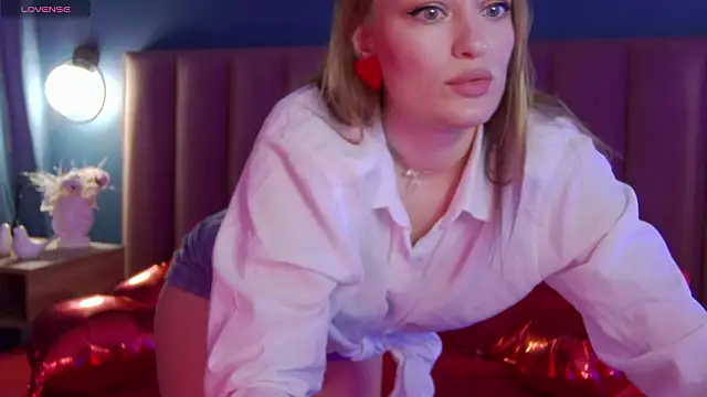 EvelynPoole online show from 13, 2, 2026