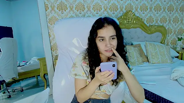 JessB  online show from 17, 10, 2025