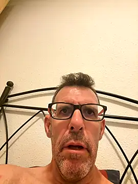 gigolobcn online show from 13, 9, 2025