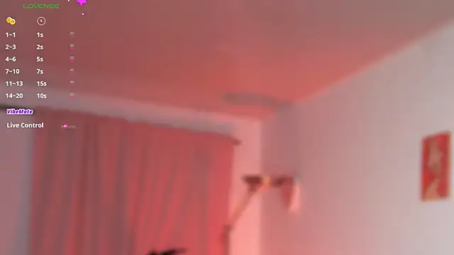 Snapshot of colette_e chatting on 3, 12, 2025 colette e online show from 3, 12, 2025