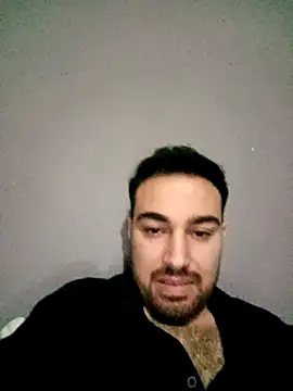 Snapshot of Aliii1657 chatting on 5, 4, 2026 Aliii1657 online show from 5, 4, 2026