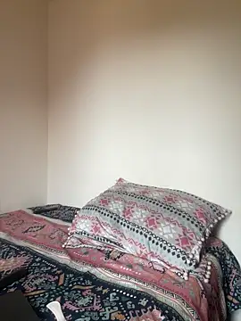 Snapshot of Zara_Bel chatting on 27, 9, 2025 Zara Bel online show from 27, 9, 2025