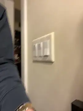 Snapshot of slimbwcfun chatting on 25, 11, 2025 slimbwcfun online show from 25, 11, 2025