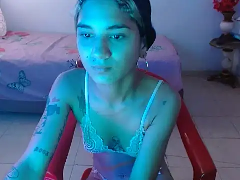 Snapshot of baby_rose03 chatting on 10, 7, 2026 baby rose03 online show from 10, 7, 2026