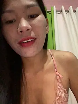 Snapshot of Cleo17 chatting on 9, 5, 2026 Cleo17 online show from 9, 5, 2026