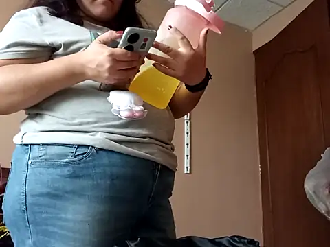 Kitty WetXxX online show from 20, 9, 2025