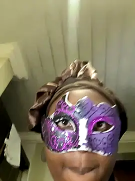 malaika1999 online show from 5, 3, 2026