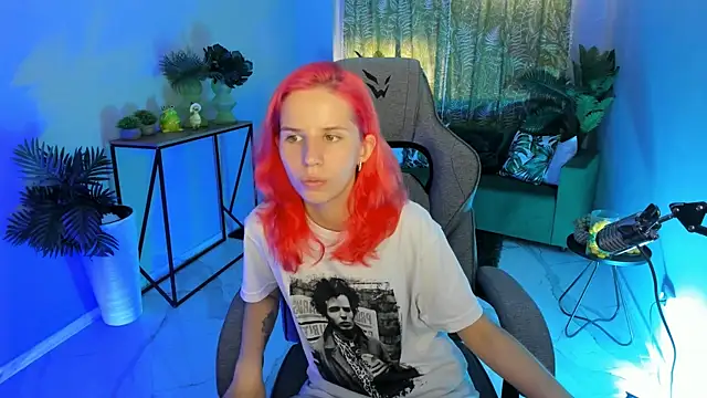 NitaNihil online show from 11, 9, 2025