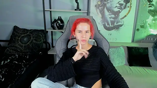 NitaNihil online show from 3, 10, 2025