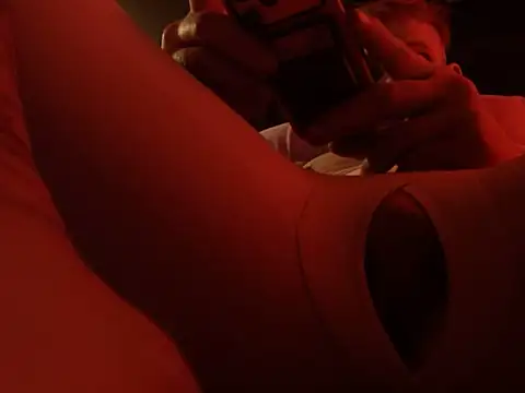 Snapshot of Werg9998 chatting on 10, 4, 2026 Werg9998 online show from 10, 4, 2026