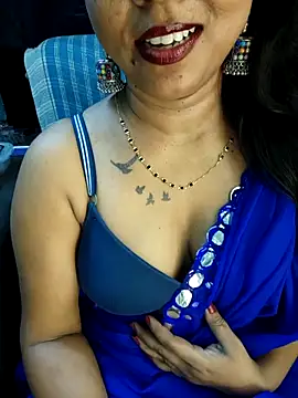 Sexy juhee online show from 18, 4, 2026