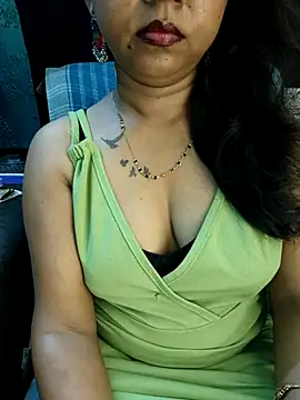 Sexy juhee online show from 23, 4, 2026