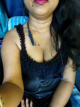 Sexy juhee online show from 4, 6, 2026
