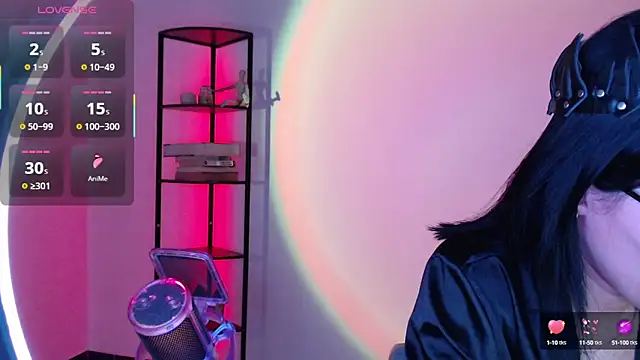 Snapshot of girldom chatting on 24, 9, 2025 girldom online show from 24, 9, 2025