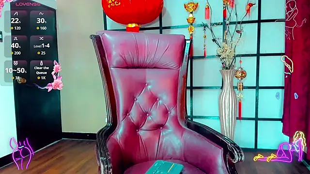 Britany montiel online show from 13, 9, 2025