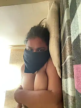 kushboo   online show from 28, 4, 2026