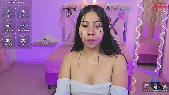 ZURY TAY online show from 5, 10, 2025