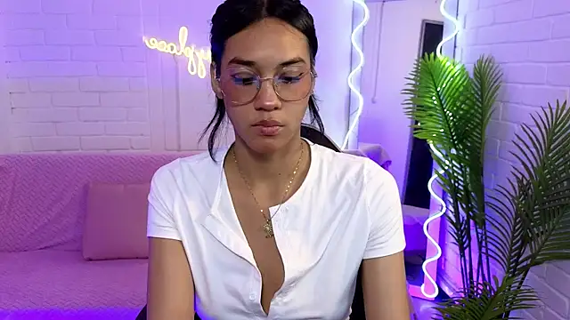 artemiss tay online show from 29, 9, 2025