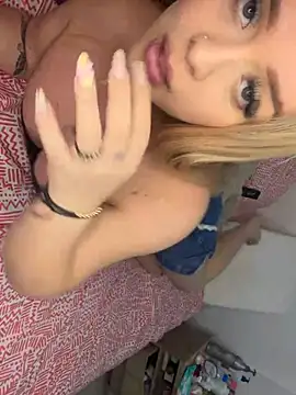 Dani rosse  online show from 6, 7, 2026