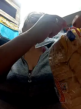 Lady 16 online show from 2, 12, 2025