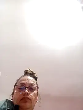 Lady 16 online show from 25, 2, 2026