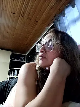 Lady 16 online show from 11, 3, 2026